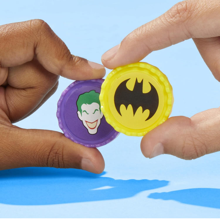 Hasbro Gaming CONNECT 4 BATMAN Strategy Board Game, 2 Players | Ages 6 and Up | Amazon Exclusive.