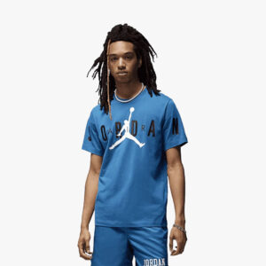 Air Jordan Stretch T-shirt. Size L
